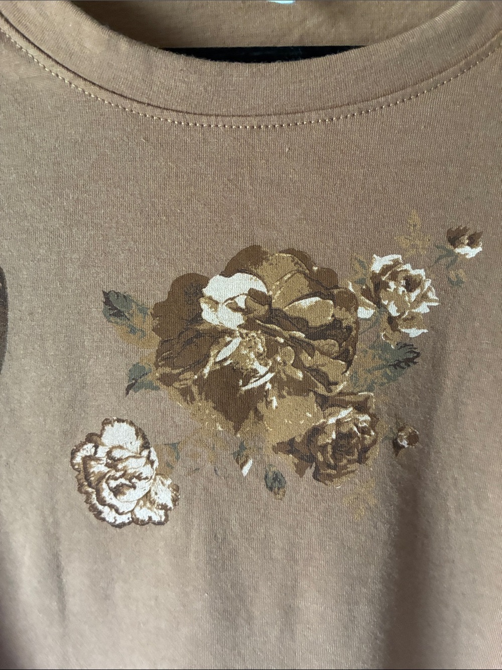 Maurices L Tan Graphic Short Sleeve Tee - Picture 4 of 9